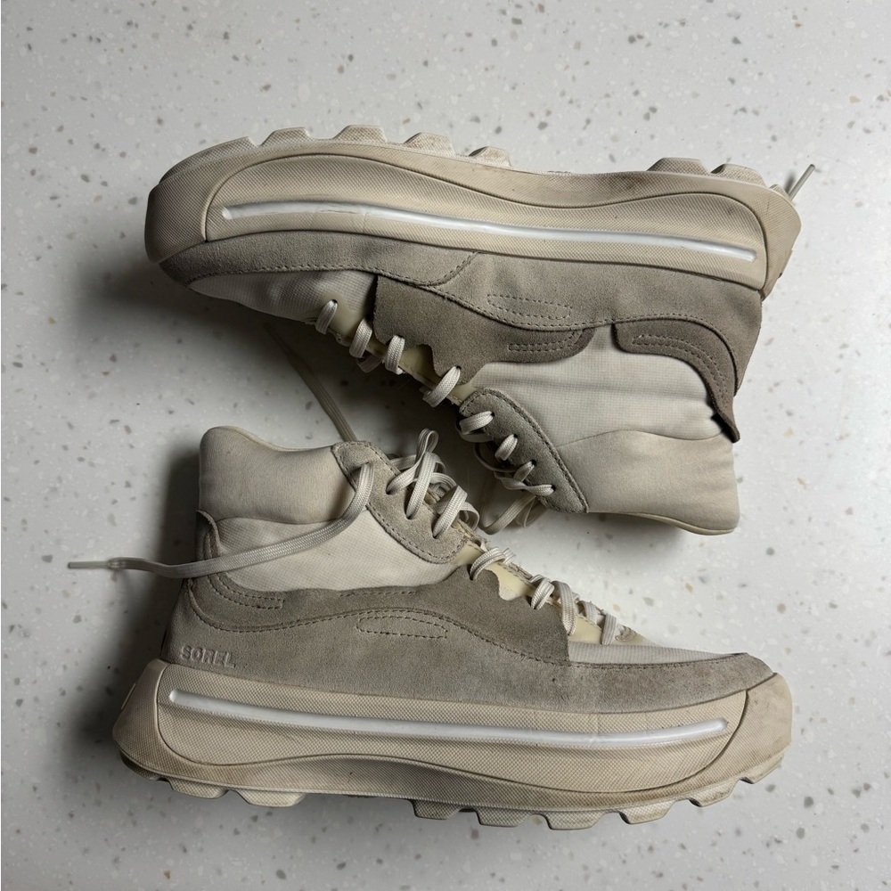 Sorel Women's Out N' About 503 Mid Sneaker Boots - Picture 2 of 9